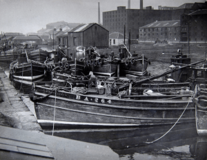 Boats tied up at Spiers Wharf
